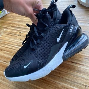 Nike AirMax 270 size 8